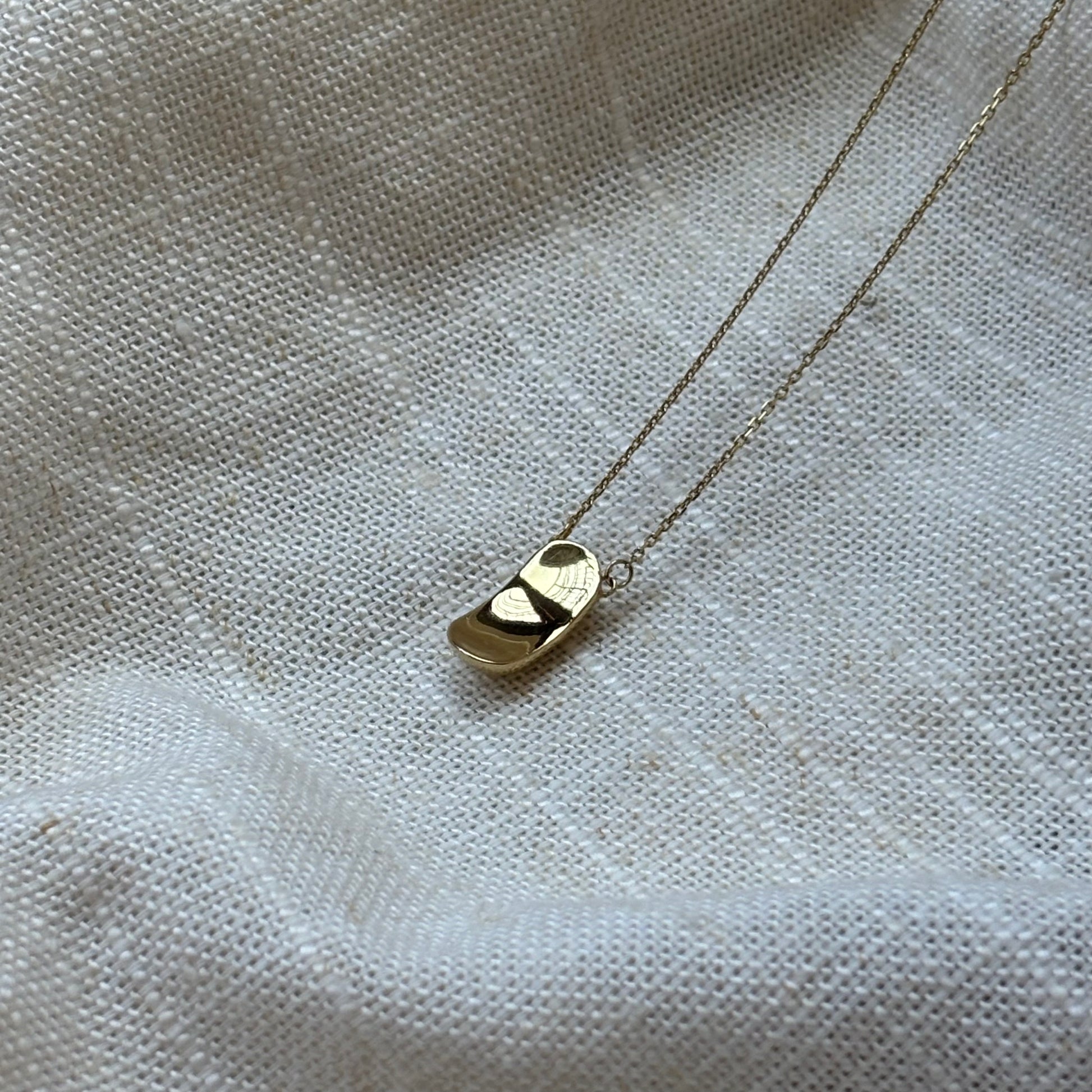 PÉTALES PENDANT NECKLACE CLASSIC MODEL - RHODIUM